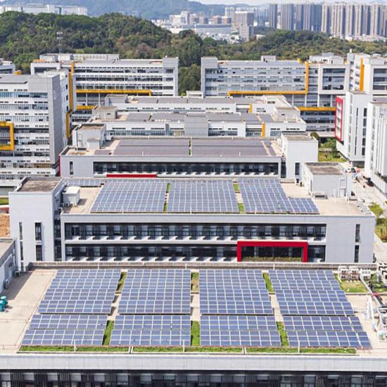 Sistema de almacenamiento de energía solar para la industria.