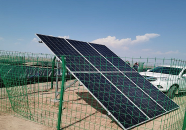Sistema de bombeo solar de 1,1kW en la provincia de Shaanxi
