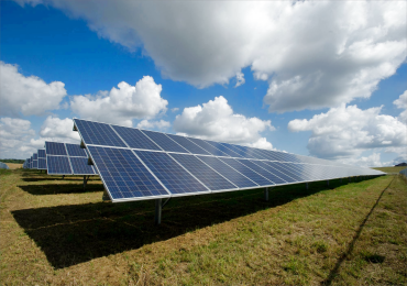 ¡Un aumento interanual del 72%! El Ministerio de Industria y Tecnologías de la Información dio a conocer el estado de operación de la industria manufacturera nacional fotovoltaica de marzo a abril
    