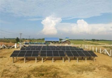 Sistema de bomba solar de 30kW en Myanmar
    